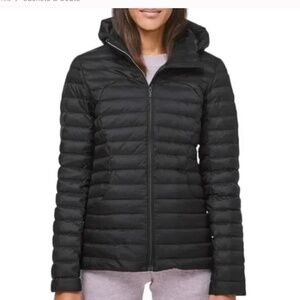 Lululemon Black Pack It Down Again Jacket Size 6